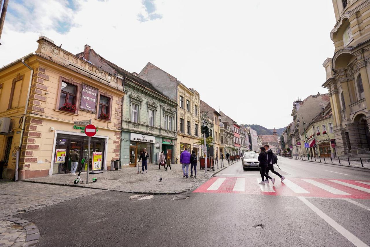 Pensiunea Noemi Braşov Buitenkant foto