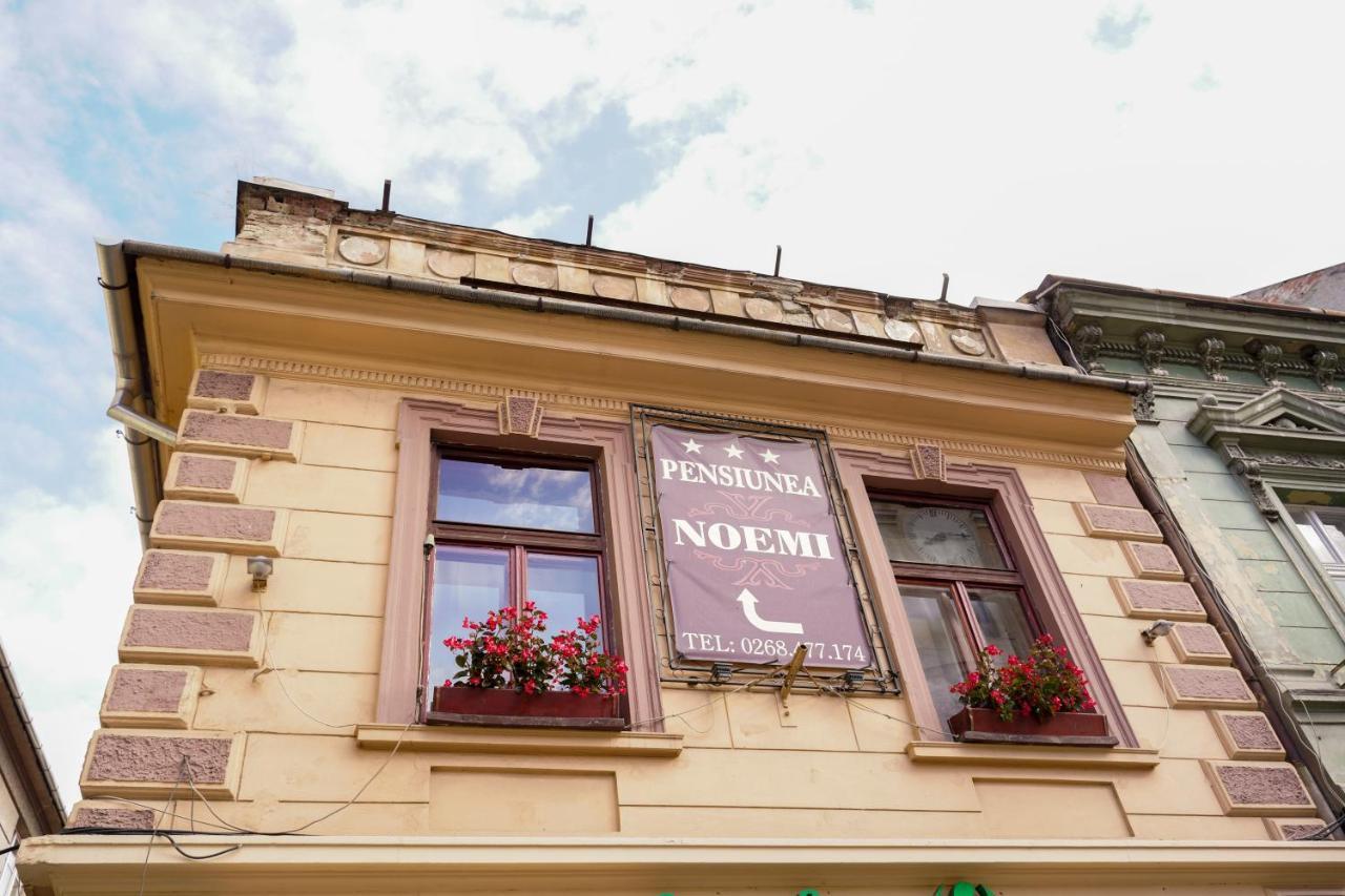 Pensiunea Noemi Braşov Buitenkant foto