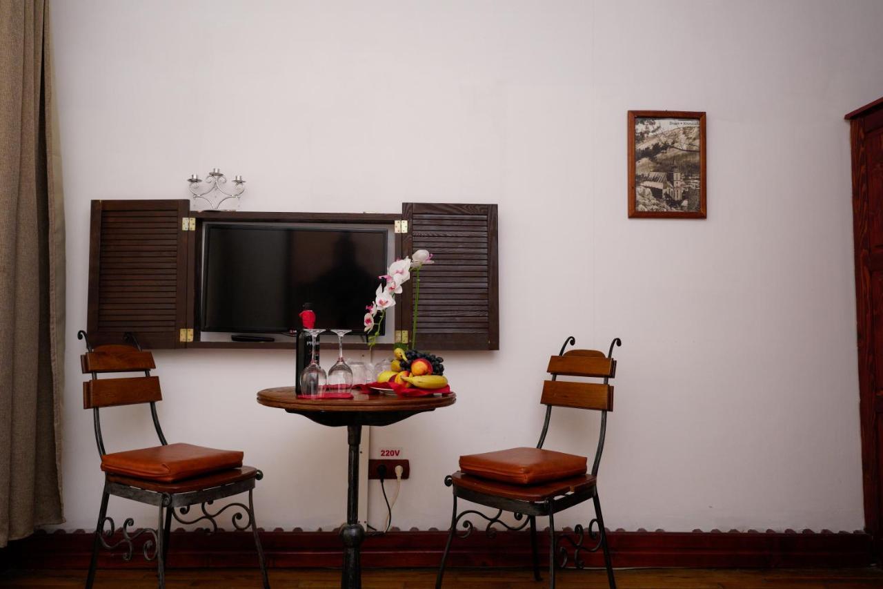 Pensiunea Noemi Braşov Buitenkant foto
